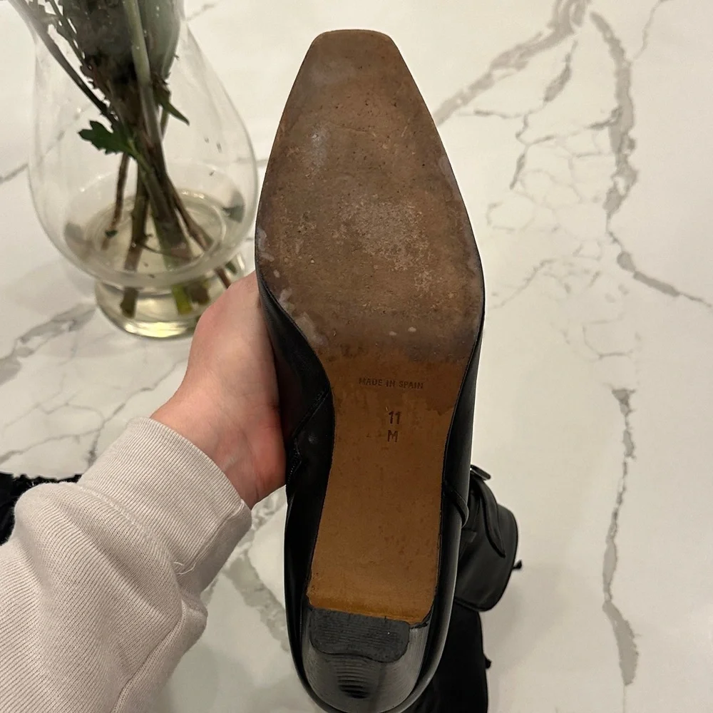 Donald J. Pliner Black Leather Pointed-Toe Mid-Heel Ankle Boots - Picture 12 of 12